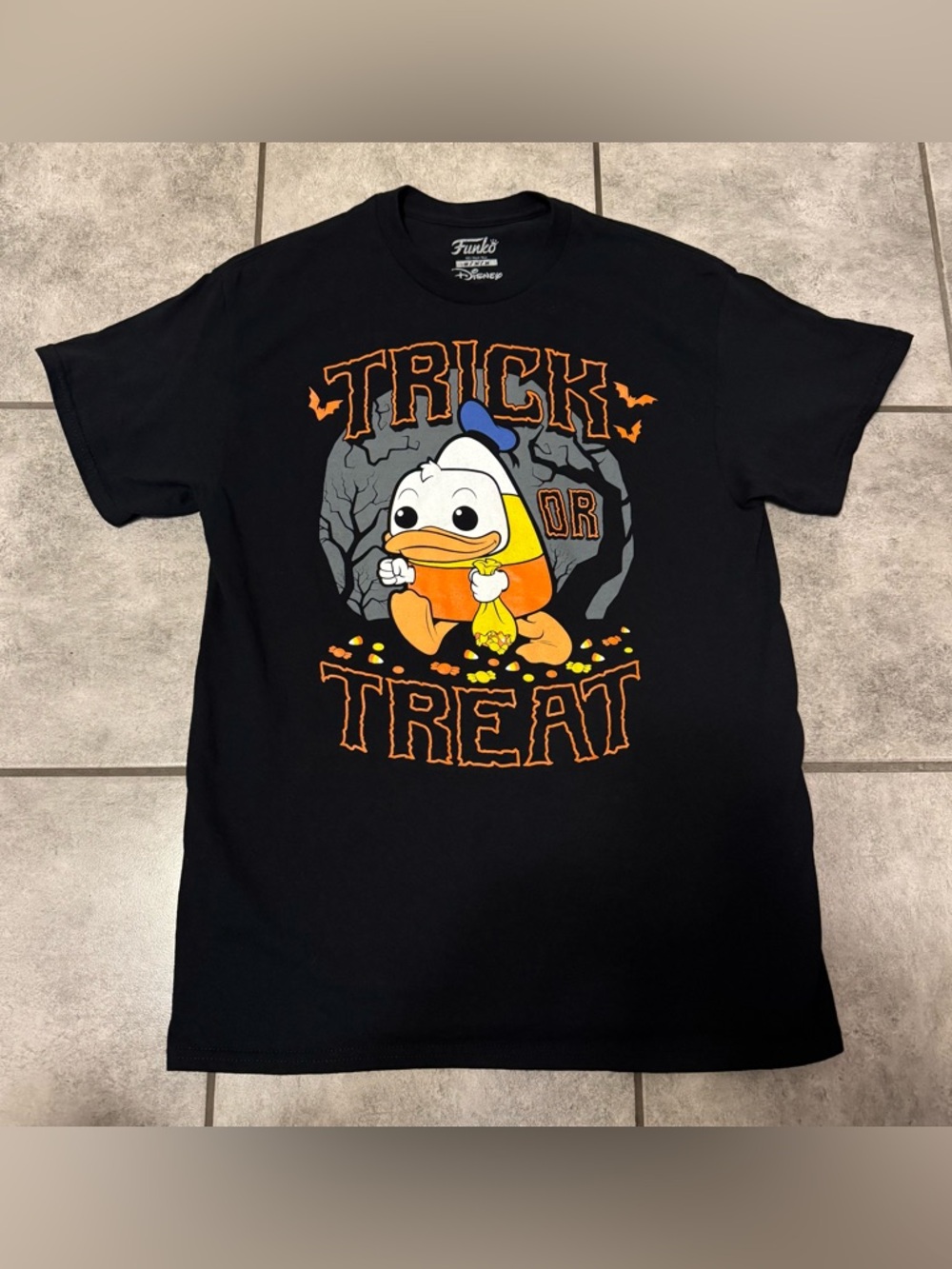 Funko Disney Donald Duck Trick Or Treat Halloween T-Shirt Size Medium